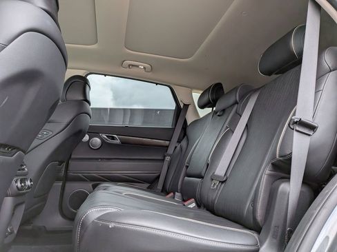 Used 2023 Genesis GV80 2.5T w/ Prestige Package image 27