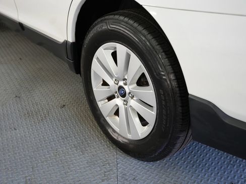Used 2019 Subaru Outback 2.5i Premium AWD/4WD image 63