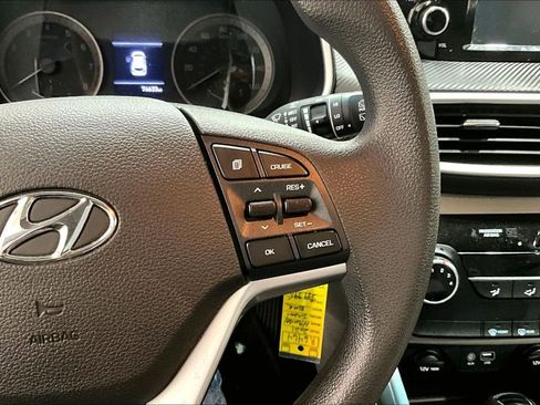 Used 2021 Hyundai Tucson SE image 19