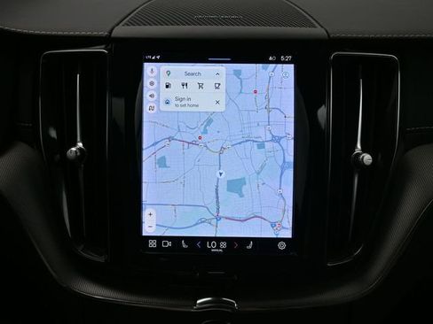 Used 2022 Volvo XC60 B6 R-Design w/ Protection Package Premier image 14