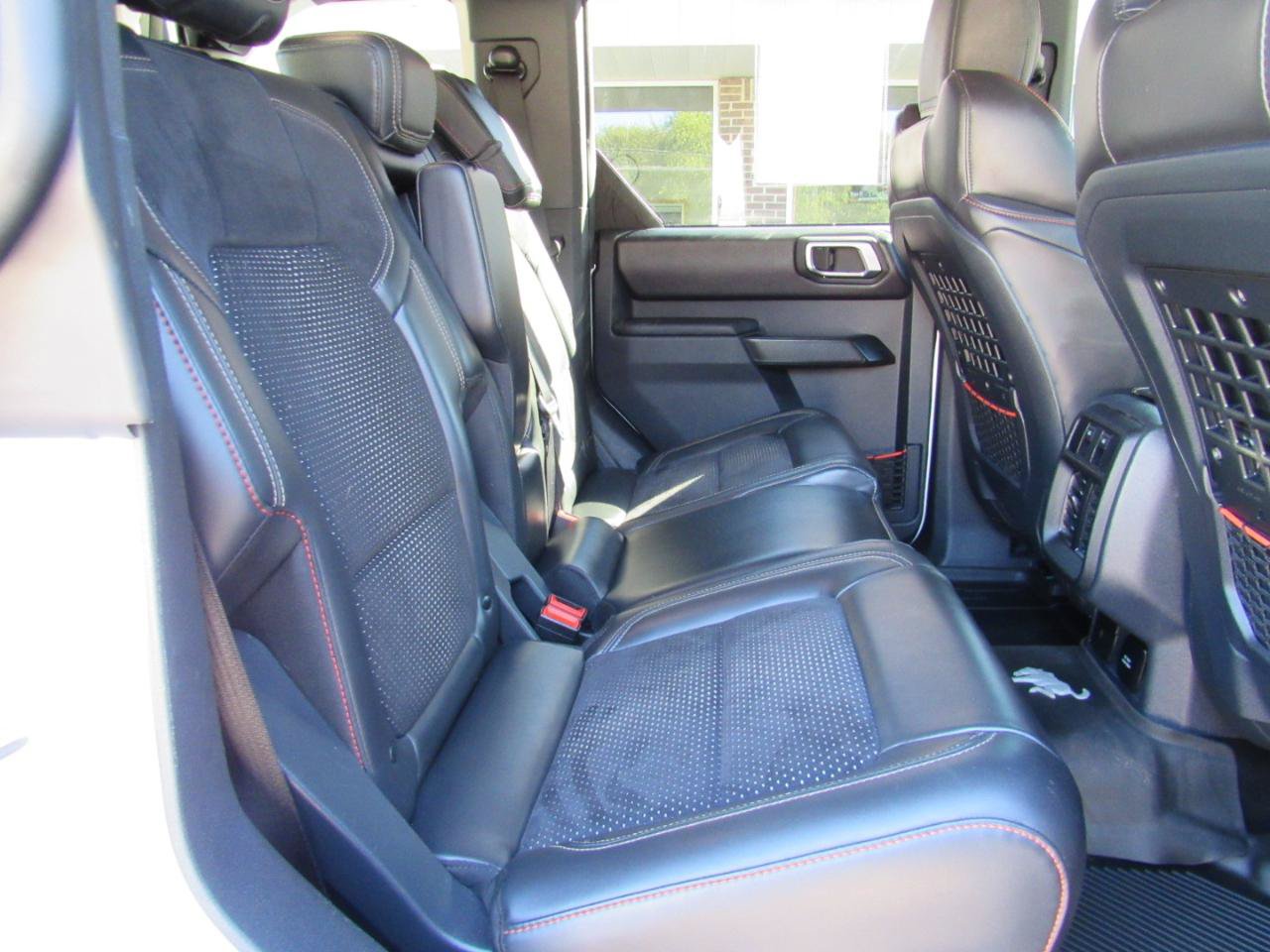 Used 2025 Ford Bronco Raptor w/ Interior Carbon Fiber Pack AWD/4WD image 34