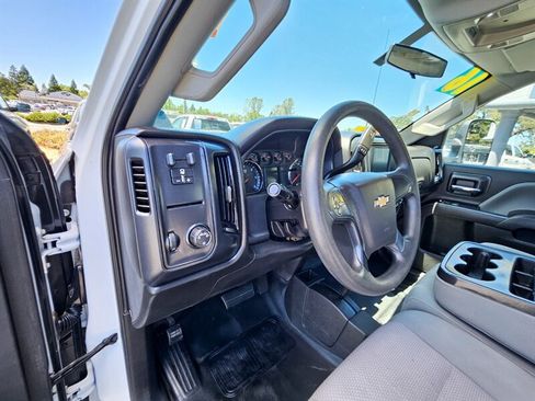 Used 2016 Chevrolet Silverado 3500 W/T AWD/4WD image 18