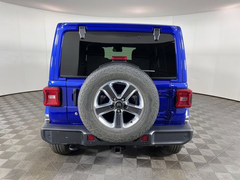 Used 2020 Jeep Wrangler Unlimited Sahara image 8