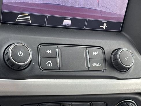 Used 2020 GMC Acadia SLT w/ Driver Alert Package II FWD image 40