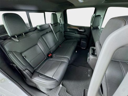 Certified 2024 GMC Sierra 1500 Denali w/ Technology Package RWD image 28