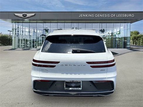 Used 2026 Genesis GV70 2.5T AWD/4WD image 11