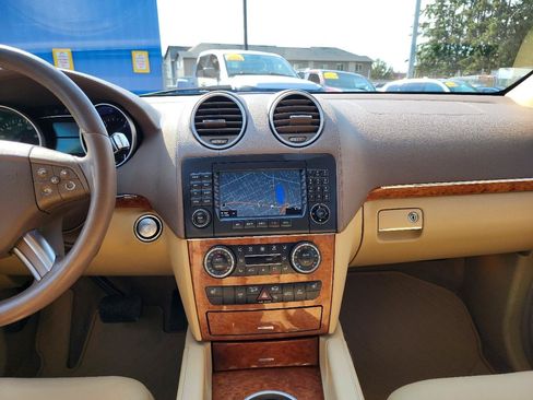 Used 2008 Mercedes-Benz GL 320 CDI 4MATIC image 15