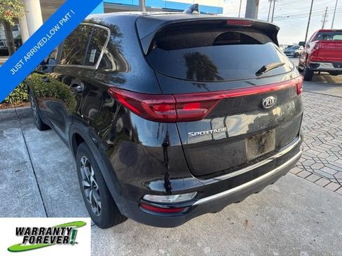 Used 2021 Kia Sportage LX FWD image 4