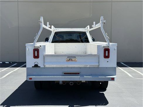 Used 2018 Ford F550 4x4 Crew Cab Super Duty image 5
