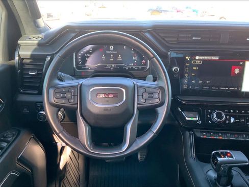 Used 2024 GMC Sierra 1500 AT4X w/ AT4X AEV Edition image 5
