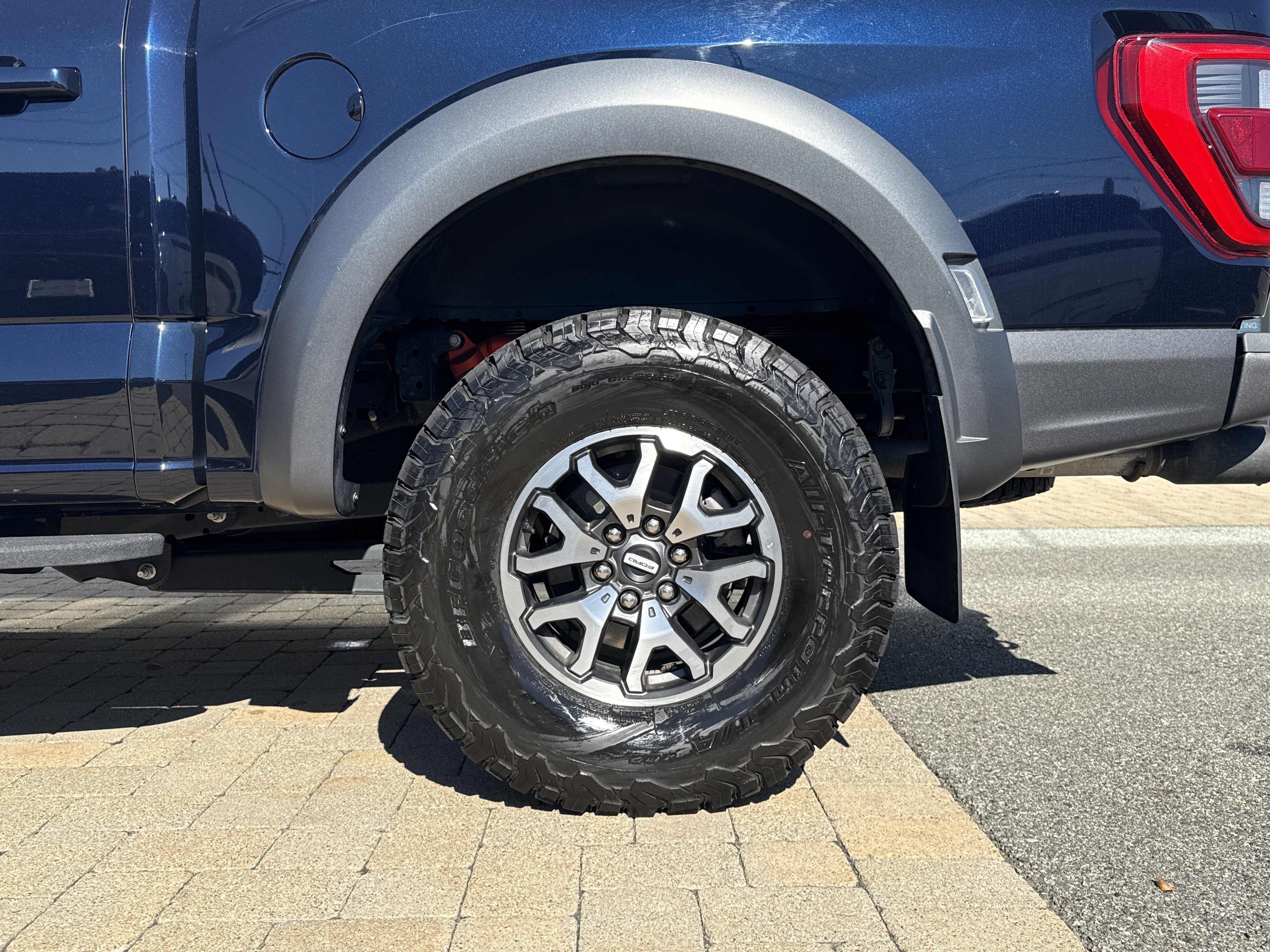 Used 2022 Ford F150 Raptor w/ Equipment Group 801A High AWD/4WD image 30
