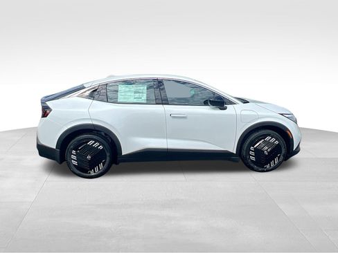 New 2026 Nissan Leaf FWD image 8