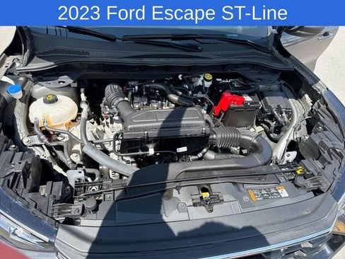 Used 2023 Ford Escape ST-Line w/ Tech Pack #1 AWD/4WD image 19