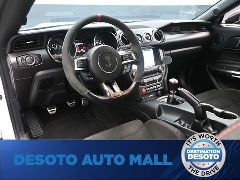 Used 2017 Ford Mustang Shelby GT350R w/ GT350R Equipment Group 920A RWD image 18