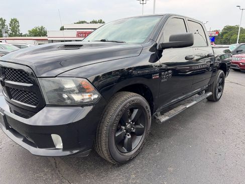 Used 2019 RAM 1500 Express w/ Wheel & Sound Group AWD/4WD image 9