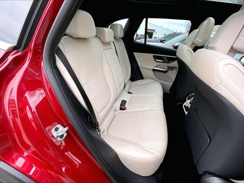 Used 2026 Mercedes-Benz GLC 350e 4MATIC image 20