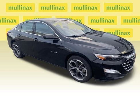 Used 2023 Chevrolet Malibu LT image 1