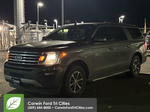 Used 2018 Ford Expedition Max XLT w/ Equipment Group 202A image 4