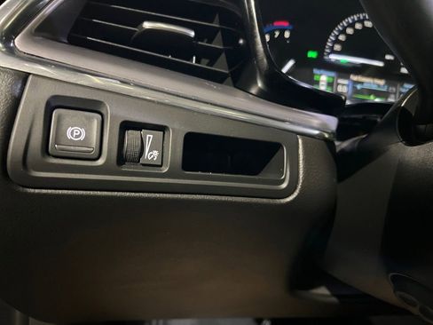 Used 2019 Cadillac XT5 Luxury image 39