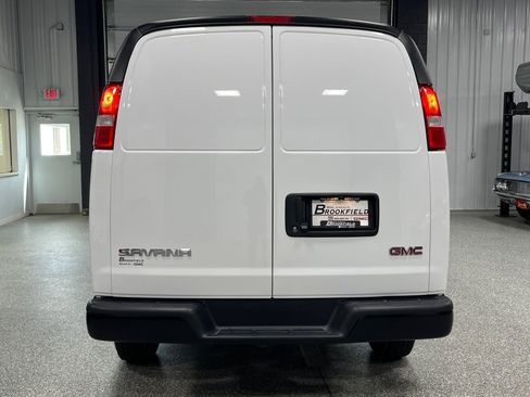 New 2025 GMC Savana 3500 w/ Driver Convenience Package image 3