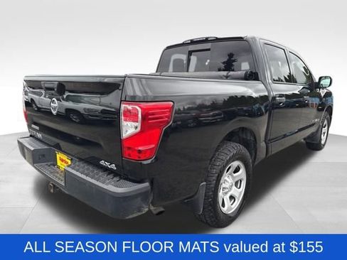 Used 2019 Nissan Titan S image 7
