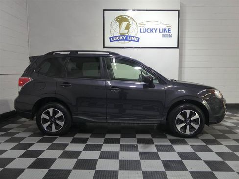 Used 2018 Subaru Forester 2.5i Premium AWD/4WD image 6