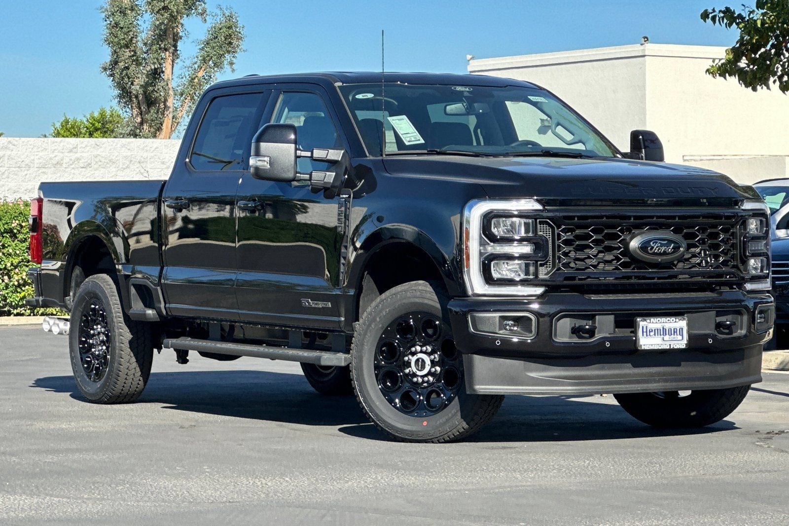 New 2026 Ford F250 Lariat w/ Black Appearance Package AWD/4WD image 2