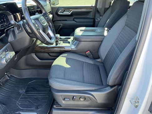 Used 2022 GMC Sierra 1500 Elevation image 14