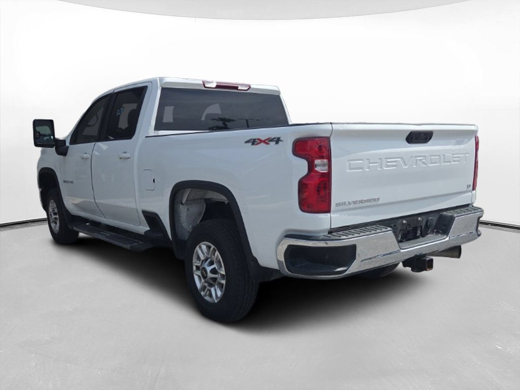 Used 2025 Chevrolet Silverado 2500 LT w/ Convenience Package AWD/4WD image 7