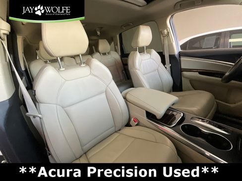Used 2017 Acura MDX SH-AWD image 19