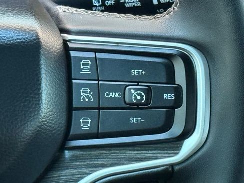 Used 2022 Jeep Wagoneer Series II image 28