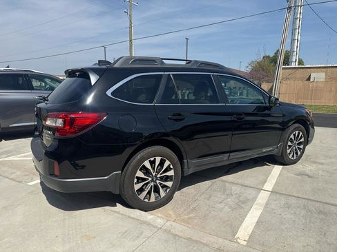 Used 2016 Subaru Outback 3.6R Limited image 7