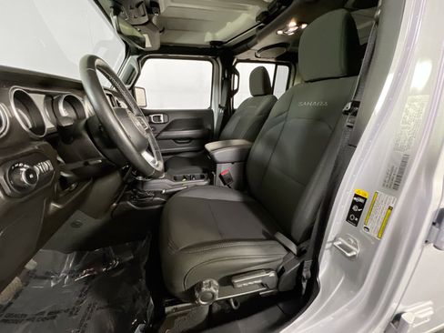 Used 2022 Jeep Wrangler Unlimited Sahara w/ LED Lighting Group image 21