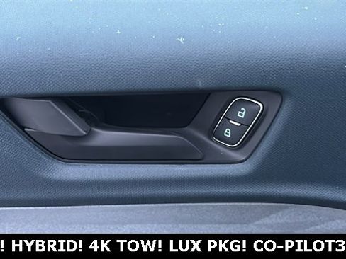 New 2025 Ford Maverick XLT w/ Equipment Group 301A image 25