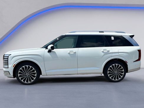 New 2026 Hyundai Palisade Calligraphy FWD image 4