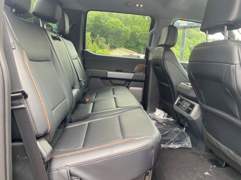 New 2026 Ford F550 4x4 Crew Cab image 36