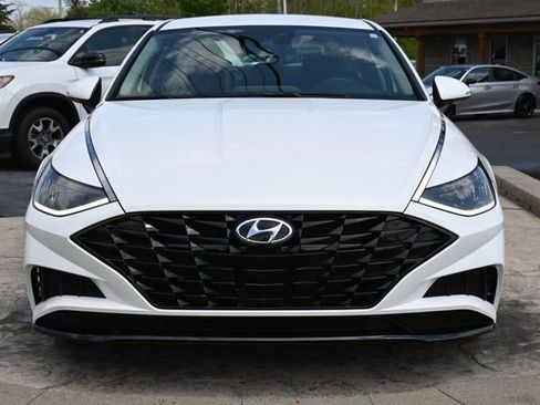 Used 2022 Hyundai Sonata SEL FWD image 2