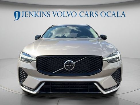 New 2026 Volvo XC60 B5 Ultra w/ Protection Package Premier AWD/4WD image 8