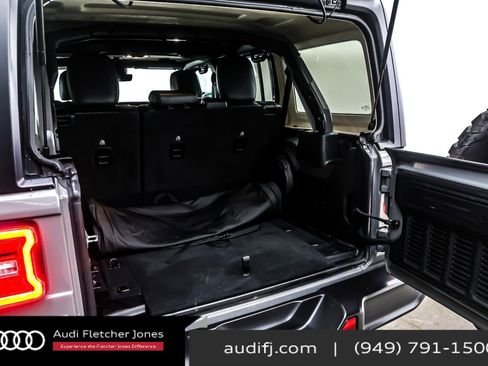 Used 2022 Jeep Wrangler Unlimited Rubicon 4xe w/ Cold Weather Group image 23