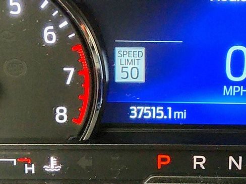 Used 2022 Ford Explorer Limited w/ Equipment Group 301A image 15