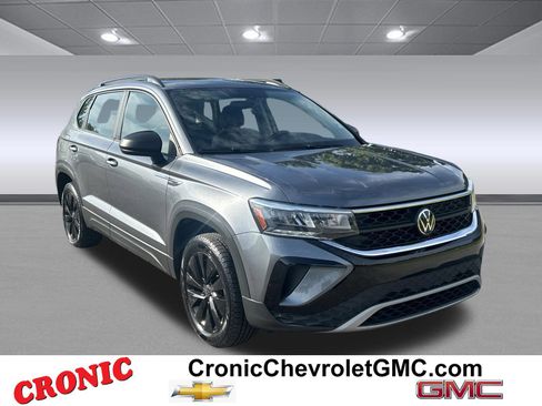 Used 2023 Volkswagen Taos S FWD image 1