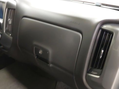 Used 2018 Chevrolet Silverado 1500 LT w/ All Star Edition image 29