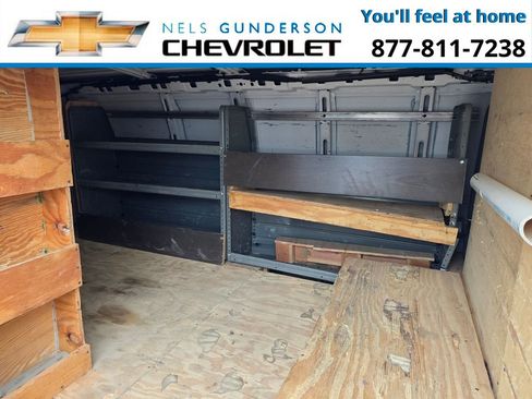 Used 2017 Chevrolet Express 3500 image 10