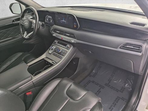 Used 2022 Hyundai Palisade Calligraphy image 21