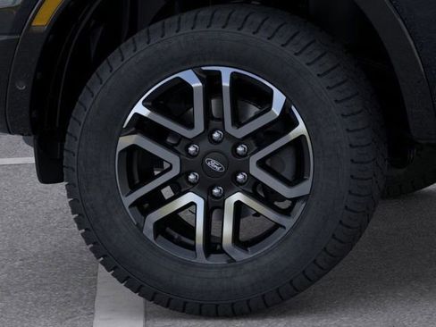 New 2025 Ford Ranger Lariat w/ FX4 Off-Road Package image 19