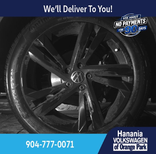Used 2023 Volkswagen Tiguan SE R-Line FWD image 28