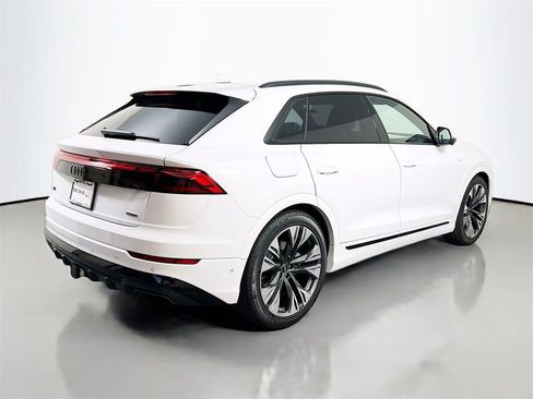 New 2026 Audi Q8 Premium Plus image 7