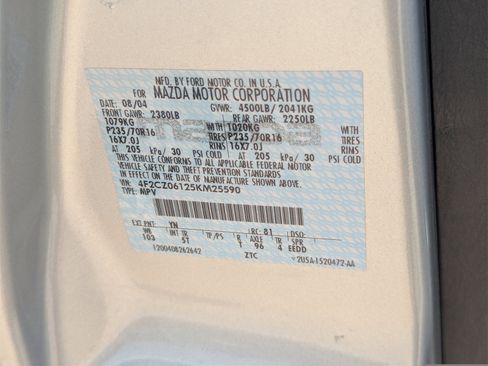 Used 2005 MAZDA Tribute s w/ Package 2 image 11