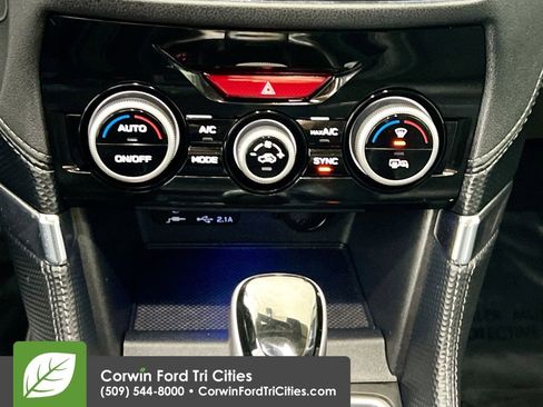 Used 2023 Subaru Forester Touring image 9