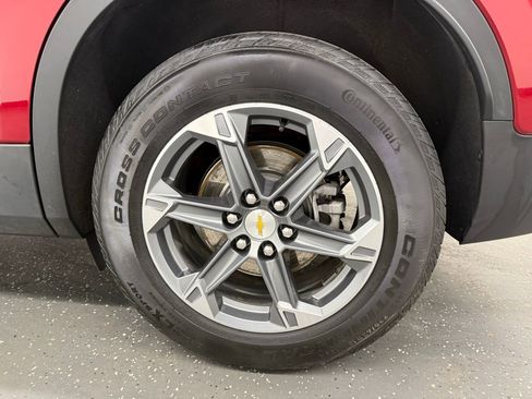 Used 2025 Chevrolet Blazer LT image 19